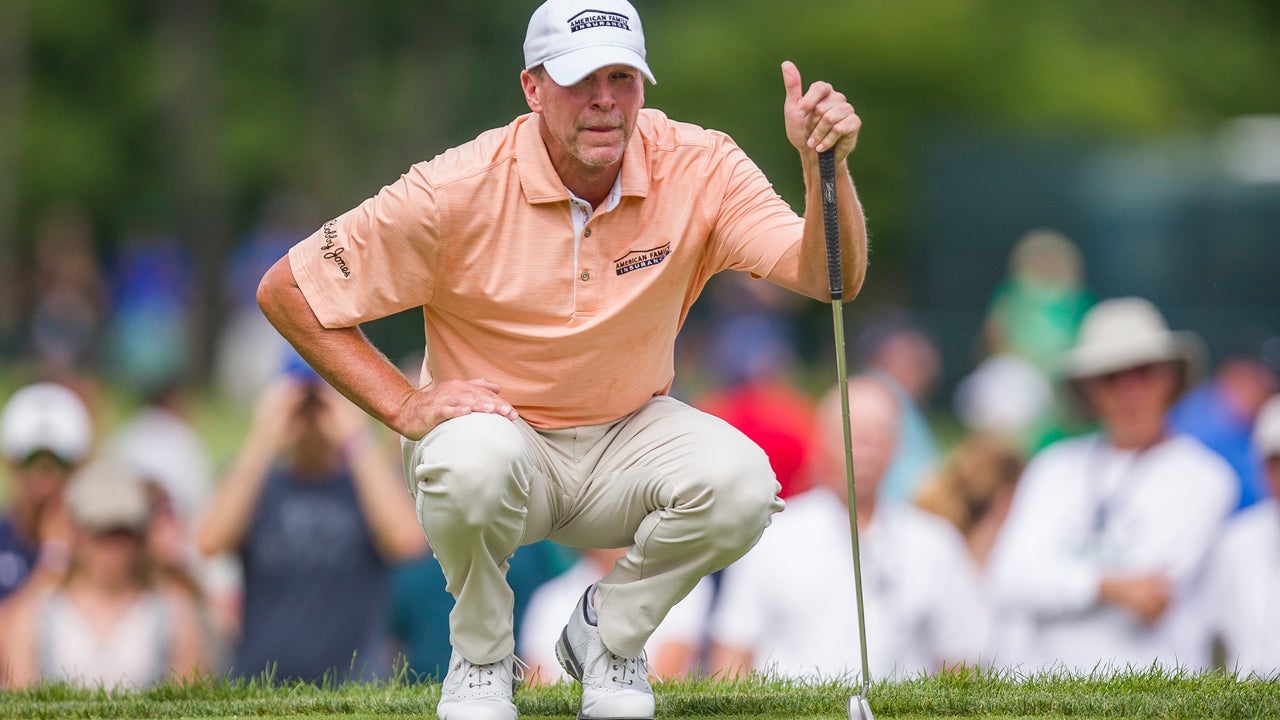 Stricker makes record debut and wins US Senior Open